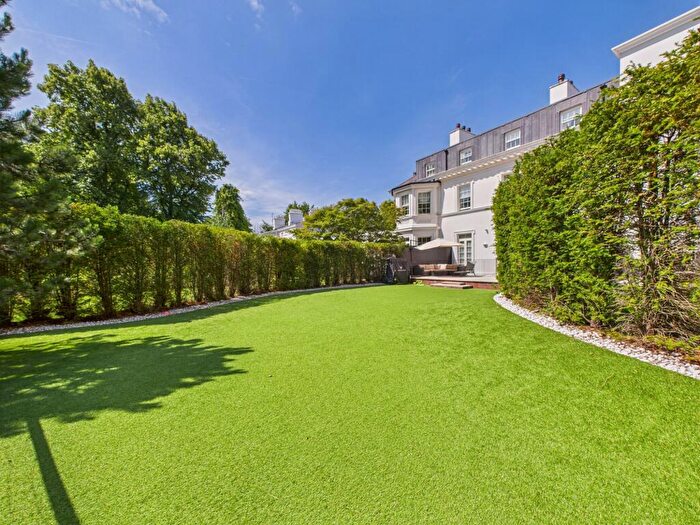 5 Bedroom Detached House For Sale In Oskelbrook House, Fulwood Park, Liverpool., L17