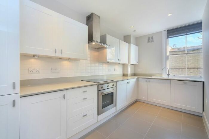 1 Bedroom Flat To Rent In Fulham Road, London, SW10
