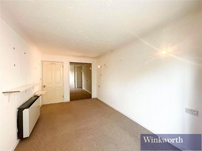 1 Bedroom Apartment For Sale In Brandreth Court, Sheepcote Road, Harrow, HA1
