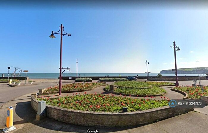 1 Bedroom Flat To Rent In Marine Crescent, Seaton, EX12