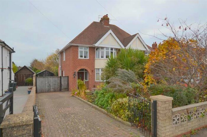 3 Bedroom Semi-Detached House To Rent In Leigh Sinton Road, Malvern, WR14