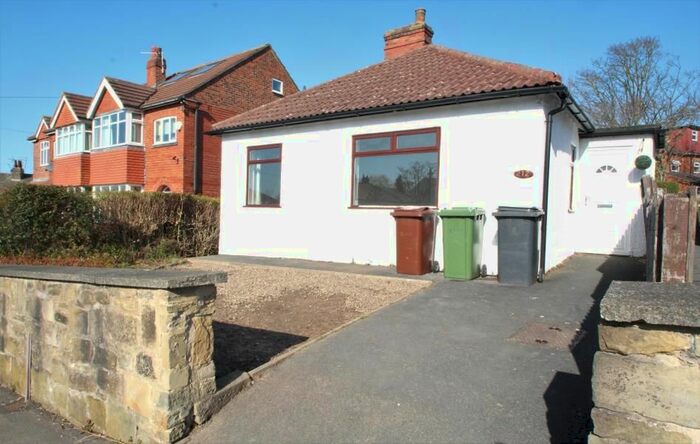 2 Bedroom Bungalow To Rent In Tinshill Lane, Cookridge, Leeds, LS16