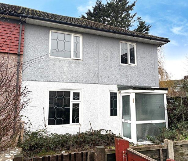 3 Bedroom Terraced House For Sale In Warnford Crescent, Havant, PO9