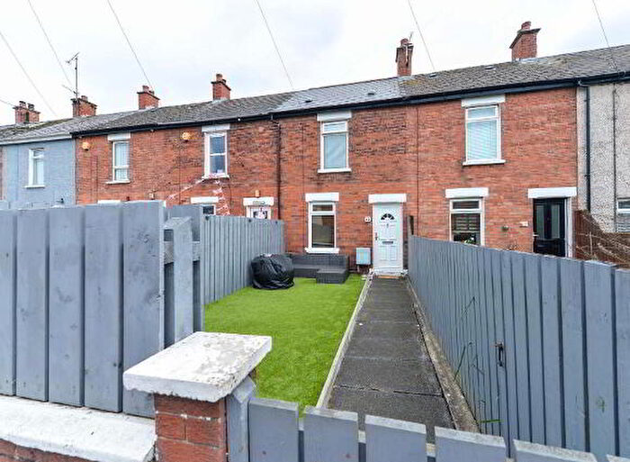 2 Bedroom House For Sale In Parkgate Crescent, Belfast, BT4
