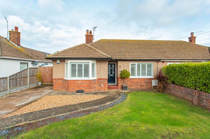 2 Bedroom Bungalow For Sale In Princess Road, Whitstable, Kent, CT5