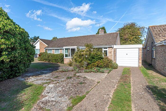 3 Bedroom Detached Bungalow For Sale In Westleigh Drive, Sonning Common, South Oxfordshire, RG4
