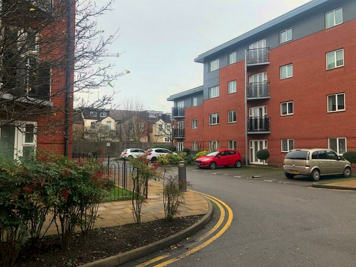 2 Bedroom Apartment To Rent In Hever Hall, City Centre, Coventry, CV1