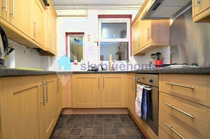 5 Bedroom Terraced House To Rent In Devana Road, Leicester, LE2