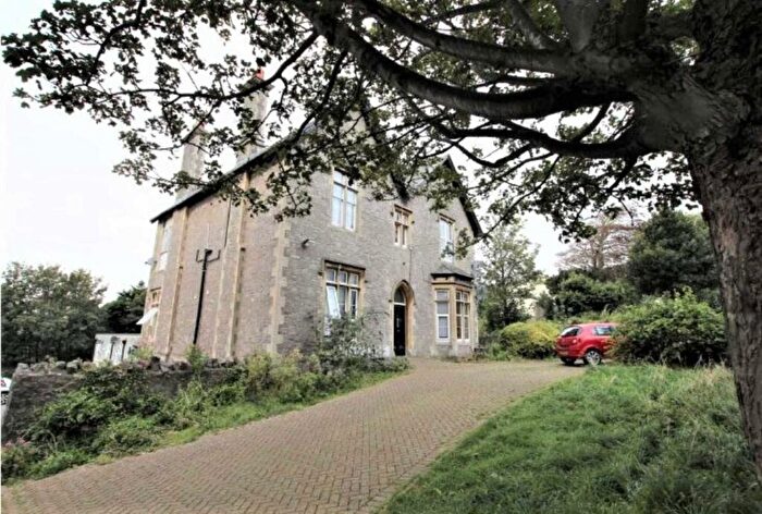 2 Bedroom Flat To Rent In Branton House, Montpelier, Hillside, BS23