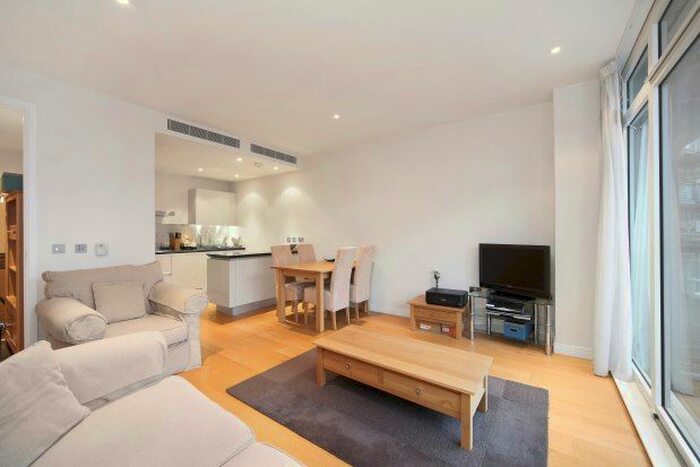 1 Bedroom Flat To Rent In Gatliff Road, Grosvenor Waterside, SW1W