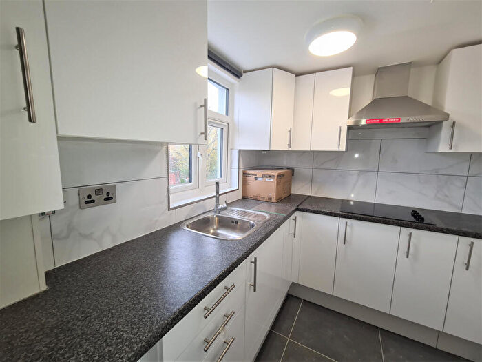 1 Bedroom Apartment To Rent In Kilburn High Road, London, NW6