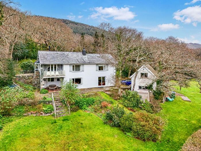 4 Bedroom Detached House For Sale In Gardd Ynys, Bontddu, LL42