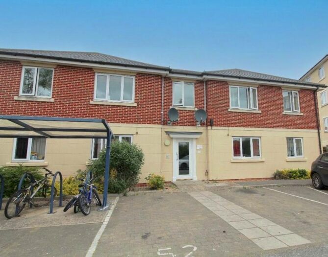 2 Bedroom Flat To Rent In Firmin Close, Ipswich, IP1