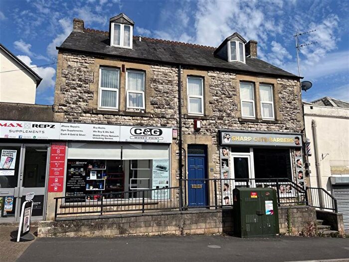 Studio To Rent In High Street, Midsomer Norton, BA3