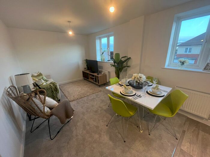 2 Bedroom Flat To Rent In Underwood Close, Peterborough, PE3