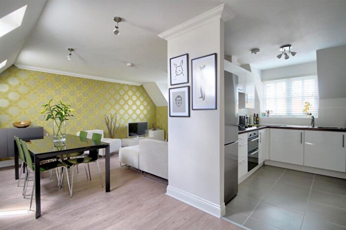 2 Bedroom Apartment To Rent In Douglas Court, Ely, CB7
