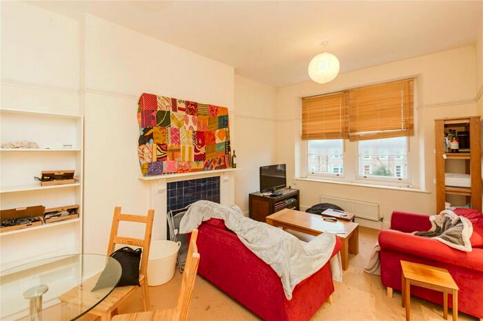 2 Bedroom Apartment To Rent In Clifton Park Road, Clifton, Bristol, BS8