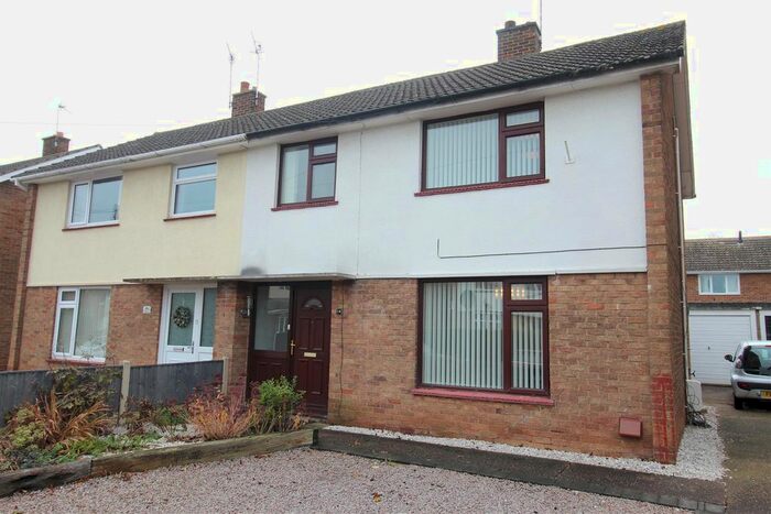 3 Bedroom Semi-Detached House To Rent In Willowdene, Cotgrave, Nottingham NG12