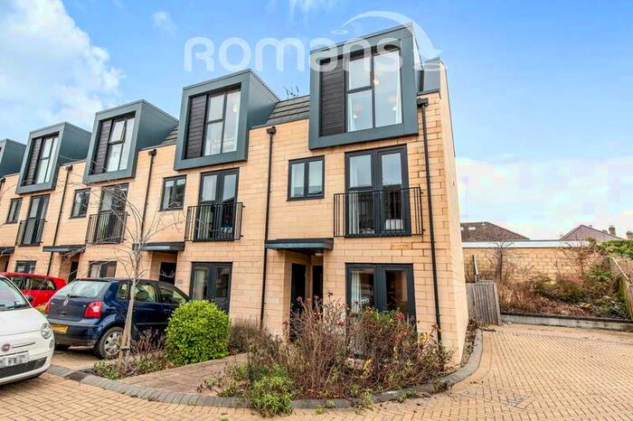 4 Bedroom End Of Terrace House To Rent In Red Lion Lane, Odd Down, BA2