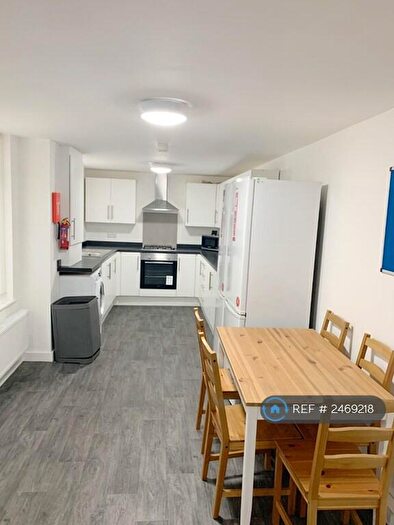 6 Bedroom Terraced House To Rent In Leopold Road, Liverpool, L7