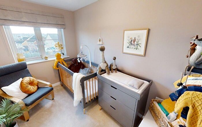 3 Bedroom Detached House For Sale In Ffordd May Prosser, Govilon, NP7