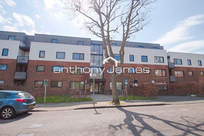 1 Bedroom Apartment To Rent In Lingfield Crescent, London, SE9