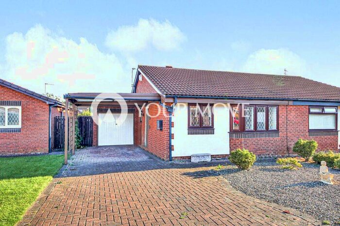 2 Bedroom Bungalow To Rent In Stamfordham Close, Wallsend, Tyne And Wear, NE28