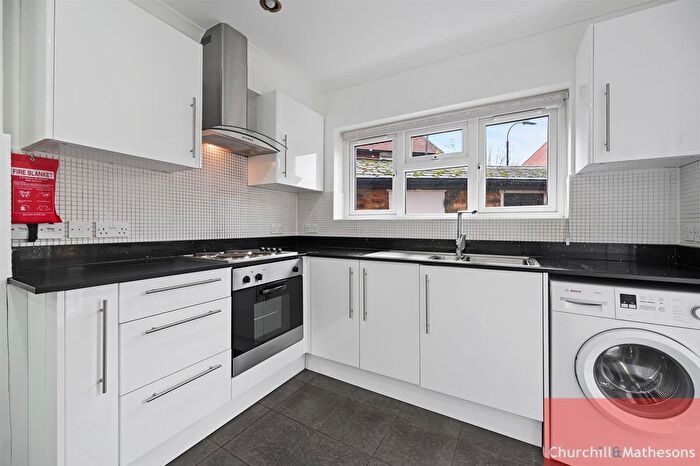 4 Bedroom Property To Rent In Braybrook Street, East Acton, W12