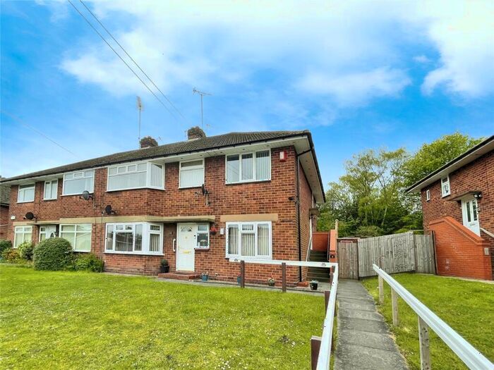2 Bedroom Maisonette To Rent In Lister Road, Dudley, West Midlands, DY2