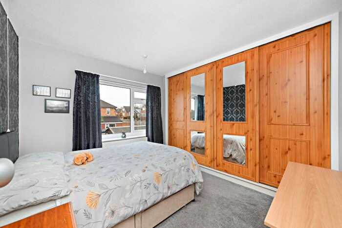 3 Bedroom Semi-Detached House For Sale In Woodlands Avenue, Lepton, HD8