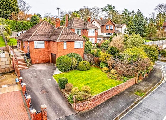 4 Bedroom Detached Bungalow For Sale In Lichfield Avenue, Tupsley, Hereford, HR1