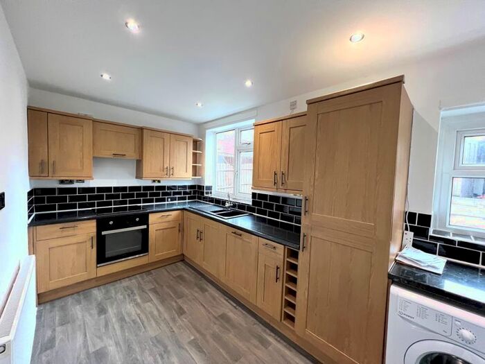 2 Bedroom Semi-Detached House To Rent In Whitehead Road, Clifton, Swinton, Manchester, M27