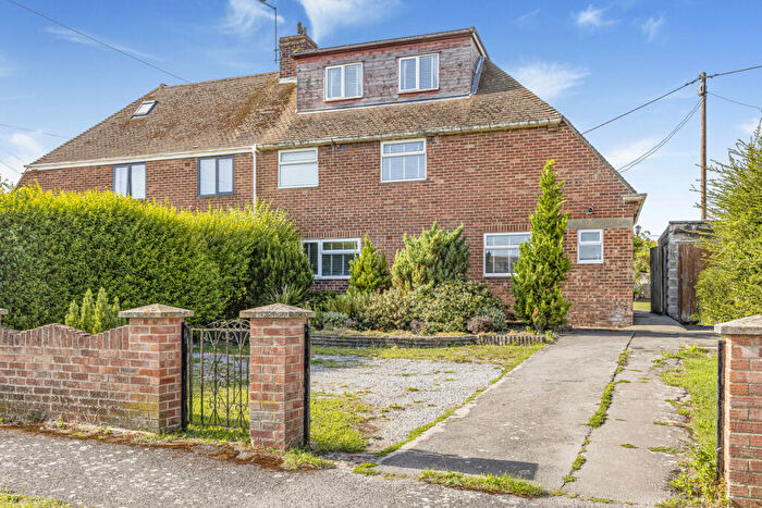 3 Bedroom Semi-Detached House For Sale In East Challow, Wantage, OX12