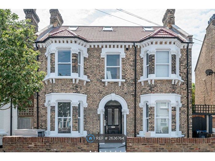 2 Bedroom Flat To Rent In Devonshire, Colliers Wood, SW19