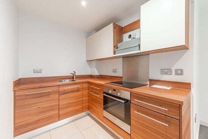 1 Bedroom Flat For Sale In Stanmore Place, Stanmore, HA7