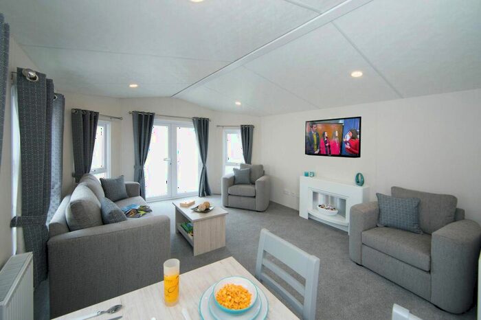 2 Bedroom Lodge For Sale In Hornsea Road, Great Hatfield, HU11