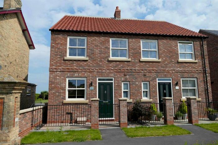 3 Bedroom Semi-Detached House To Rent In Main Street, Barmby Moor, York, YO42