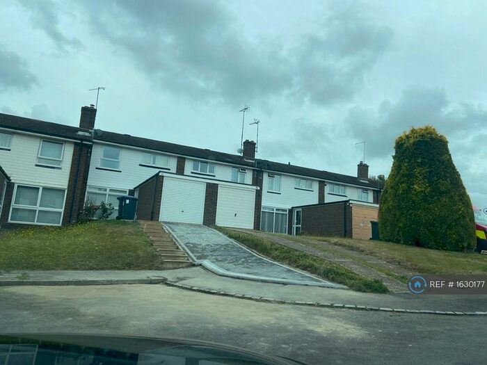 3 Bedroom Terraced House To Rent In Courtlands, Haywards Heath, RH16