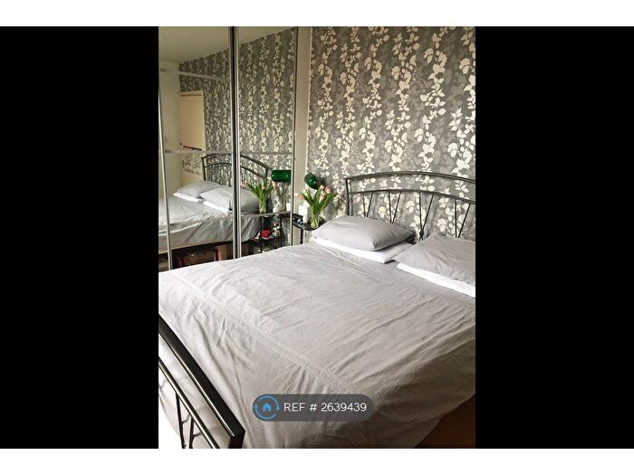 1 Bedroom Flat To Rent In Warwick Ave, London, W9