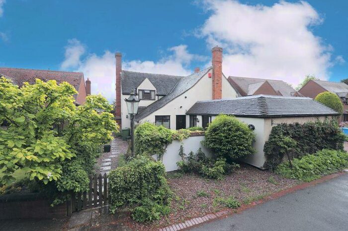 5 Bedroom Detached House For Sale In Off Stretton Road, Lapley, Stafford, ST19