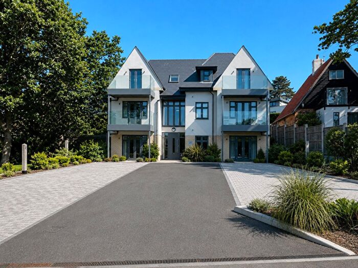 2 Bedroom Flat For Sale In Danecourt Road, Poole, Dorset, BH14