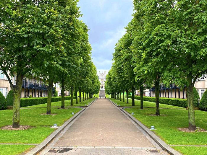 4 Bedroom Terraced House To Rent In The Boulevard, Greenhithe, DA9