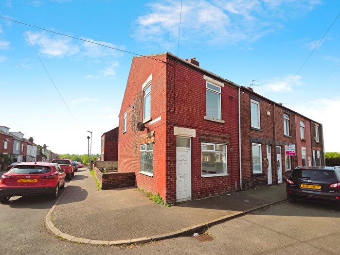2 Bedroom End Of Terrace House For Sale In William Street, Goldthorpe, Rotherham, S63