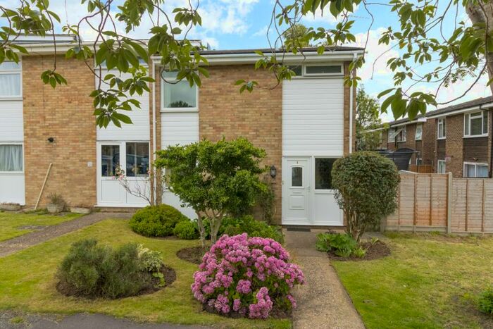 3 Bedroom End Of Terrace House To Rent In Sundridge Close, Canterbury, CT2