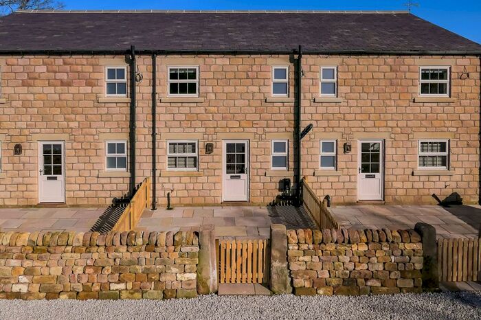2 Bedroom Cottage To Rent In Spruisty Grange Farm, Ripon Road, HG3