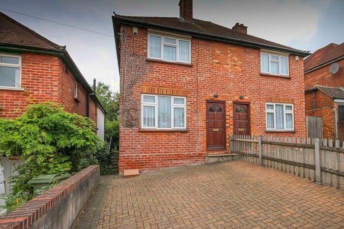 4 Bedroom Semi-Detached House To Rent In Manor Road, Guildford, GU2