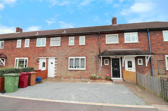 3 Bedroom Terraced House To Rent In Hillary Road, Scunthorpe, DN16