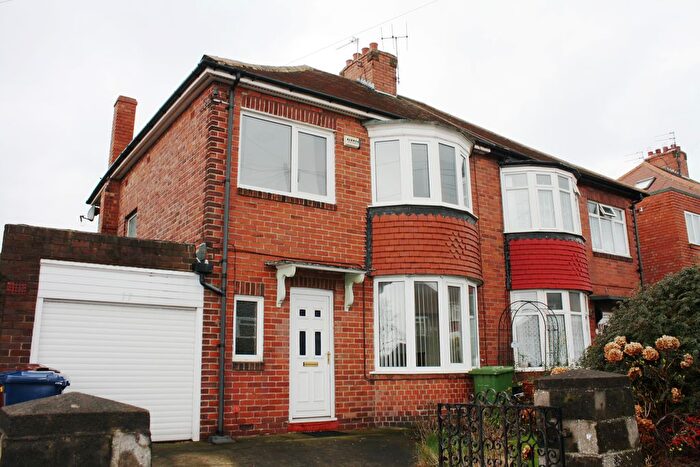 3 Bedroom Property To Rent In Red Hall Drive, Newcastle Upon Tyne, NE7
