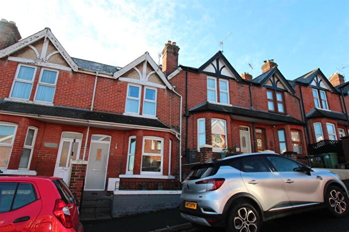 3 Bedroom House For Sale In Milton Road, Cowes, PO31