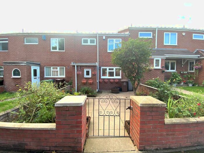 3 Bedroom House To Rent In Forth Drive, Chelmsley Wood, B37